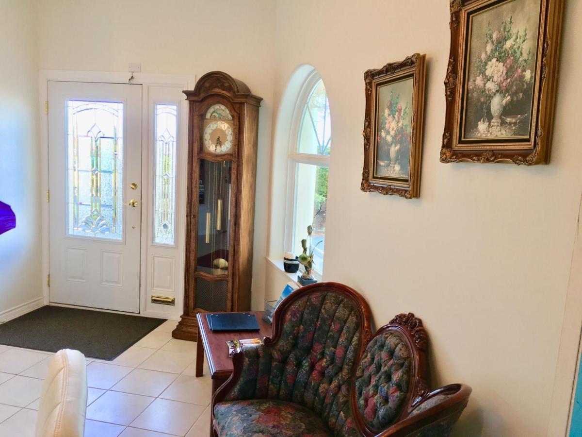 Casa Grande Inn Qualicum Beach Ngoại thất bức ảnh