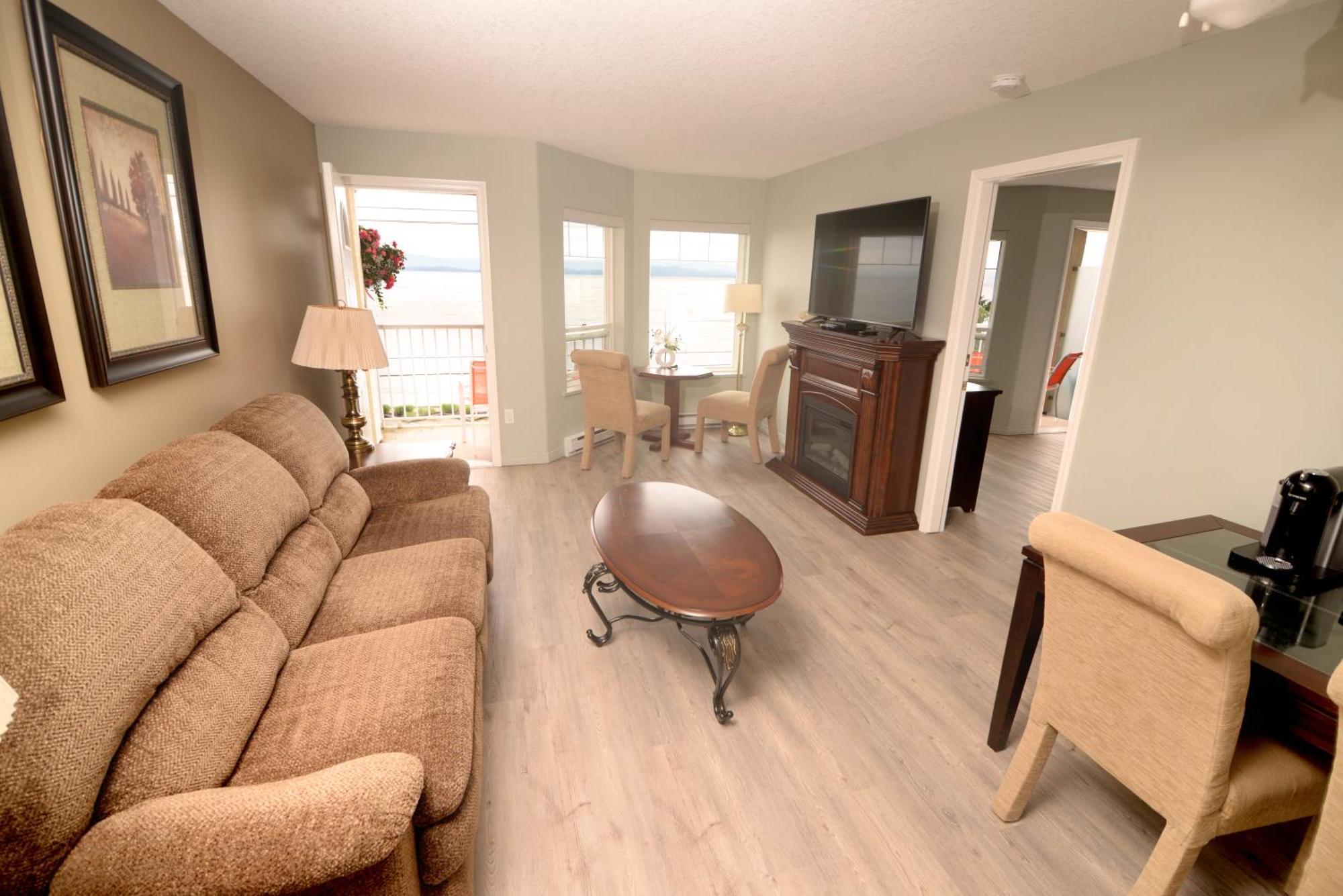 Casa Grande Inn Qualicum Beach Ngoại thất bức ảnh