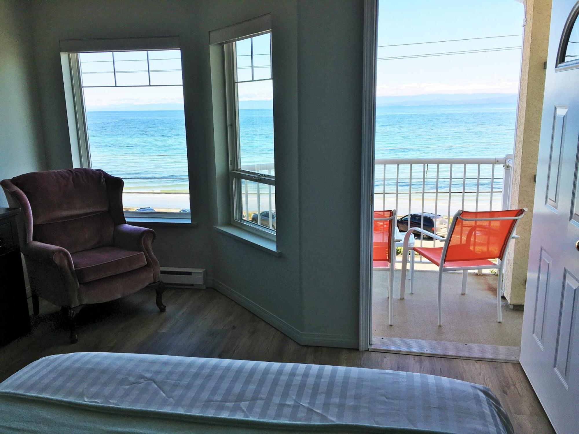 Casa Grande Inn Qualicum Beach Ngoại thất bức ảnh