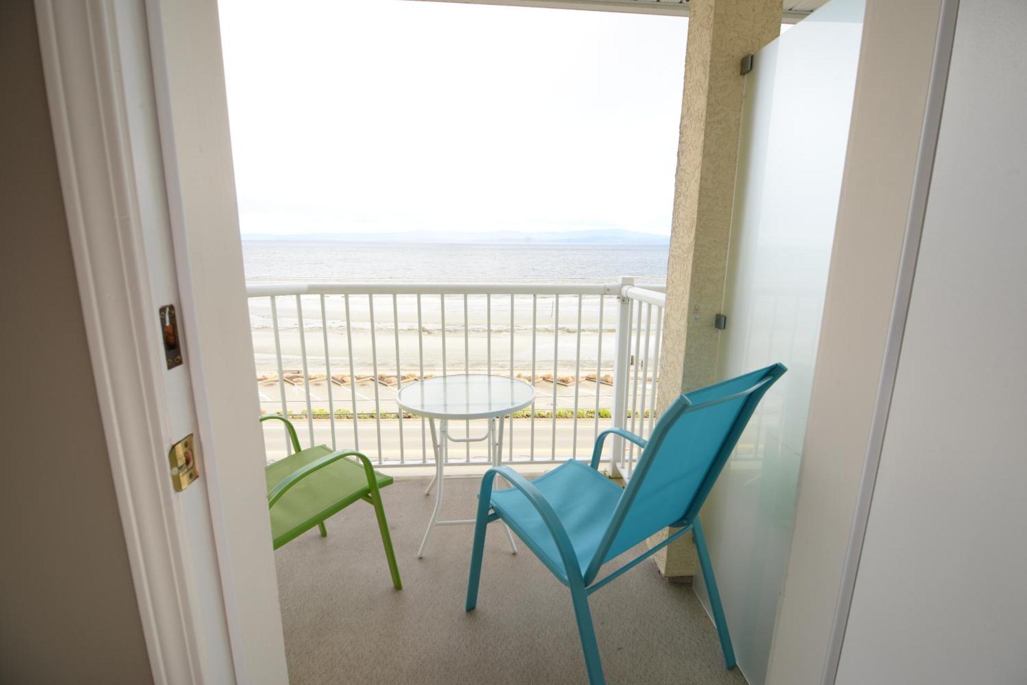 Casa Grande Inn Qualicum Beach Ngoại thất bức ảnh